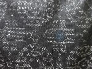 アンティーク　抽象模様織り出し本場泥大島紬着物